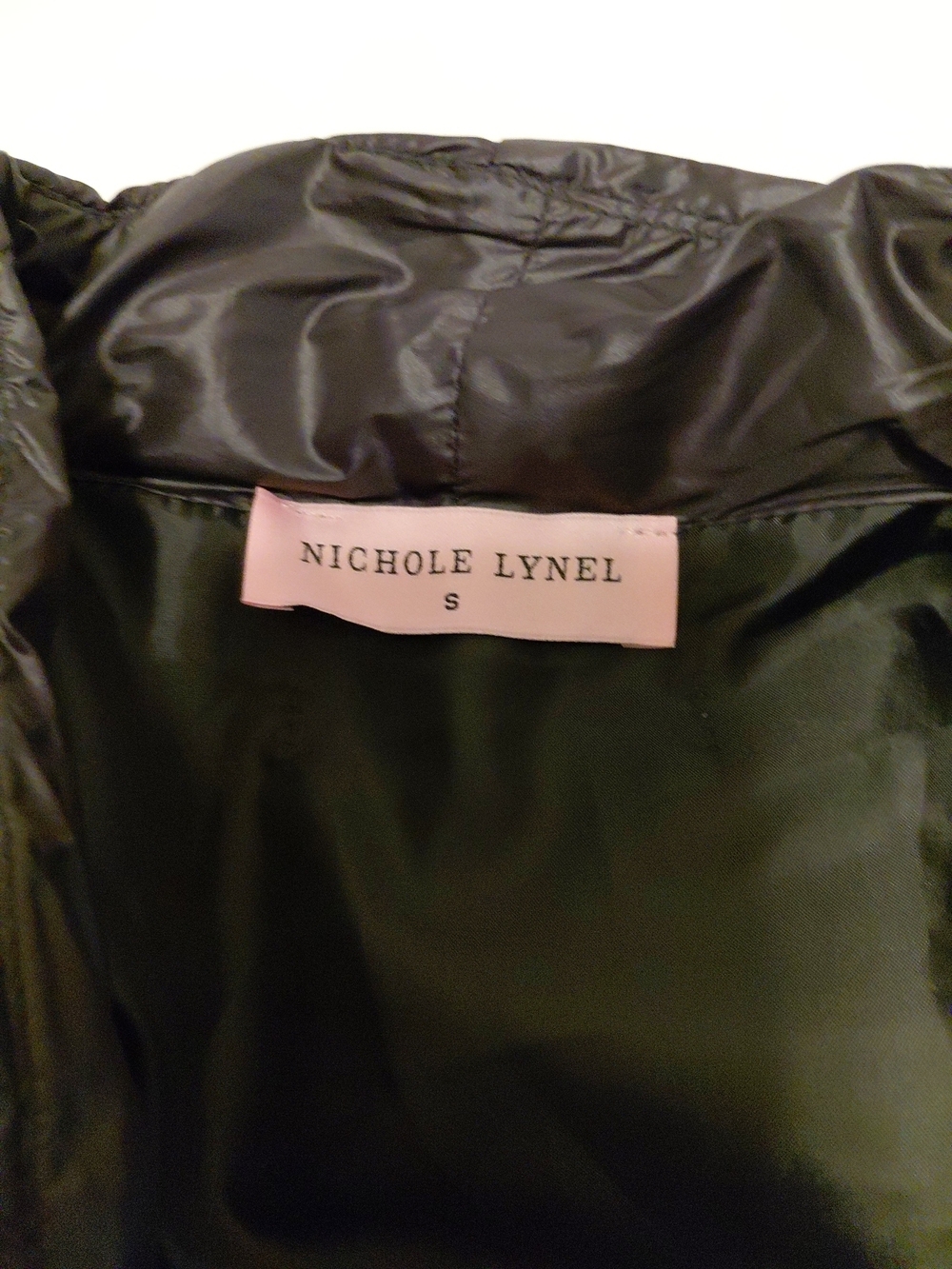 Nichole Lynel Puffer Jacket Black Sz S Snap Closure Belt EUC - Picture 5 of 8